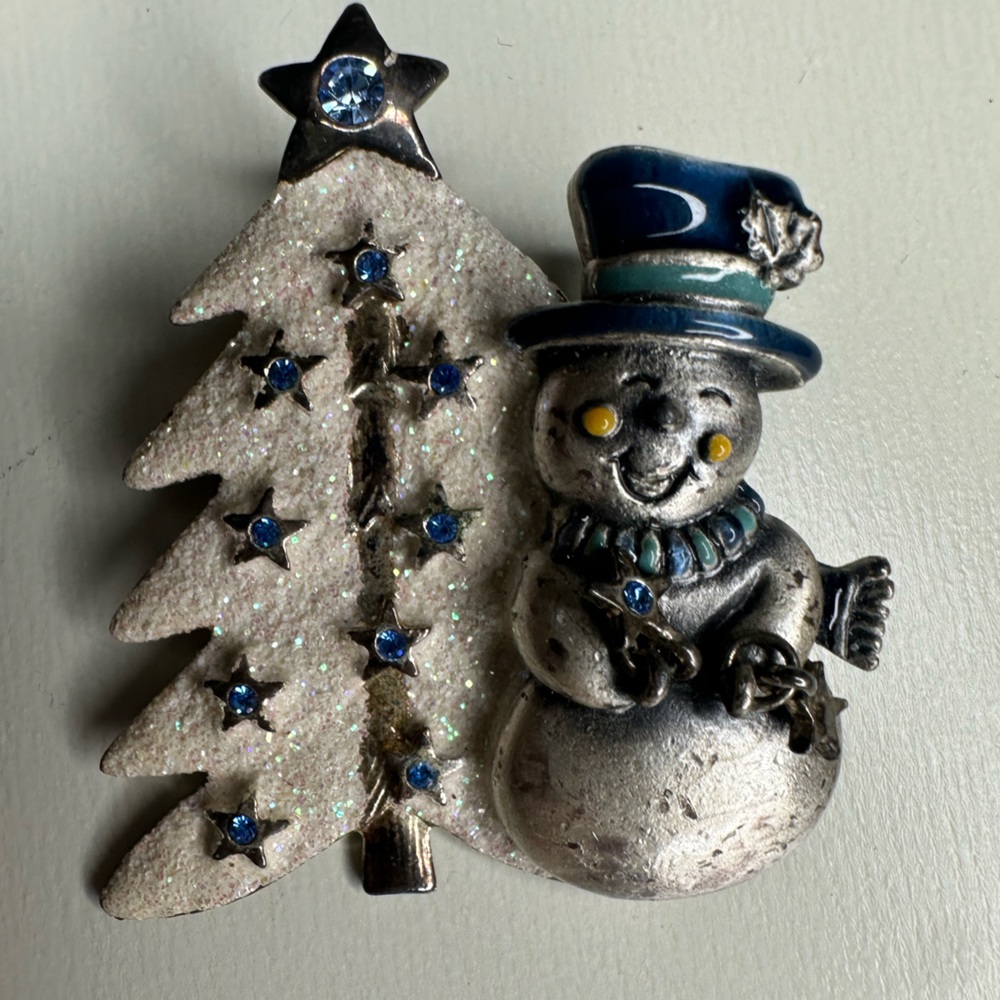 KC Vintage Festive Snowman and Glitter Tree pin Brooch Silver tone blue crystal